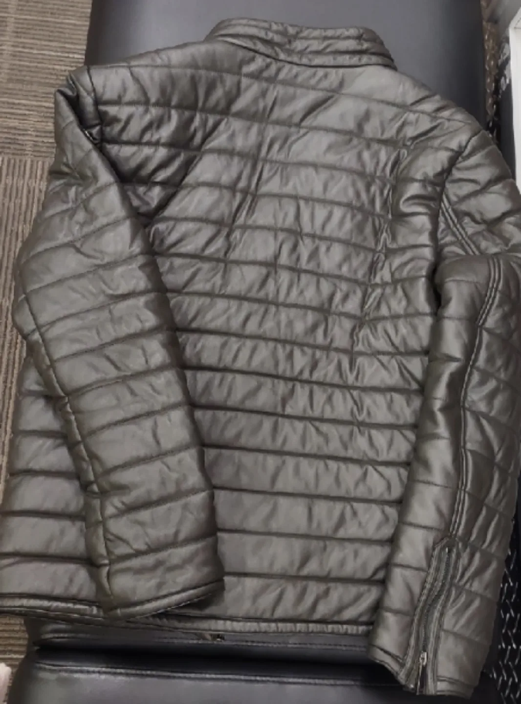 Colin's Black Quilted Puffer Jacket for men image indicator(4)