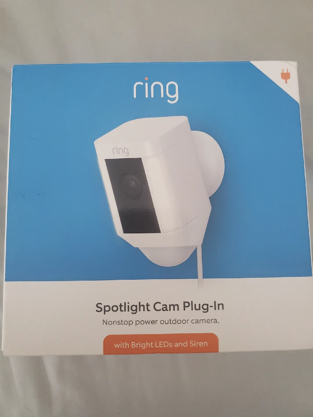 Ring Spotlight Cam Plug-In - Nonstop Outdoor Camera thumbnail
