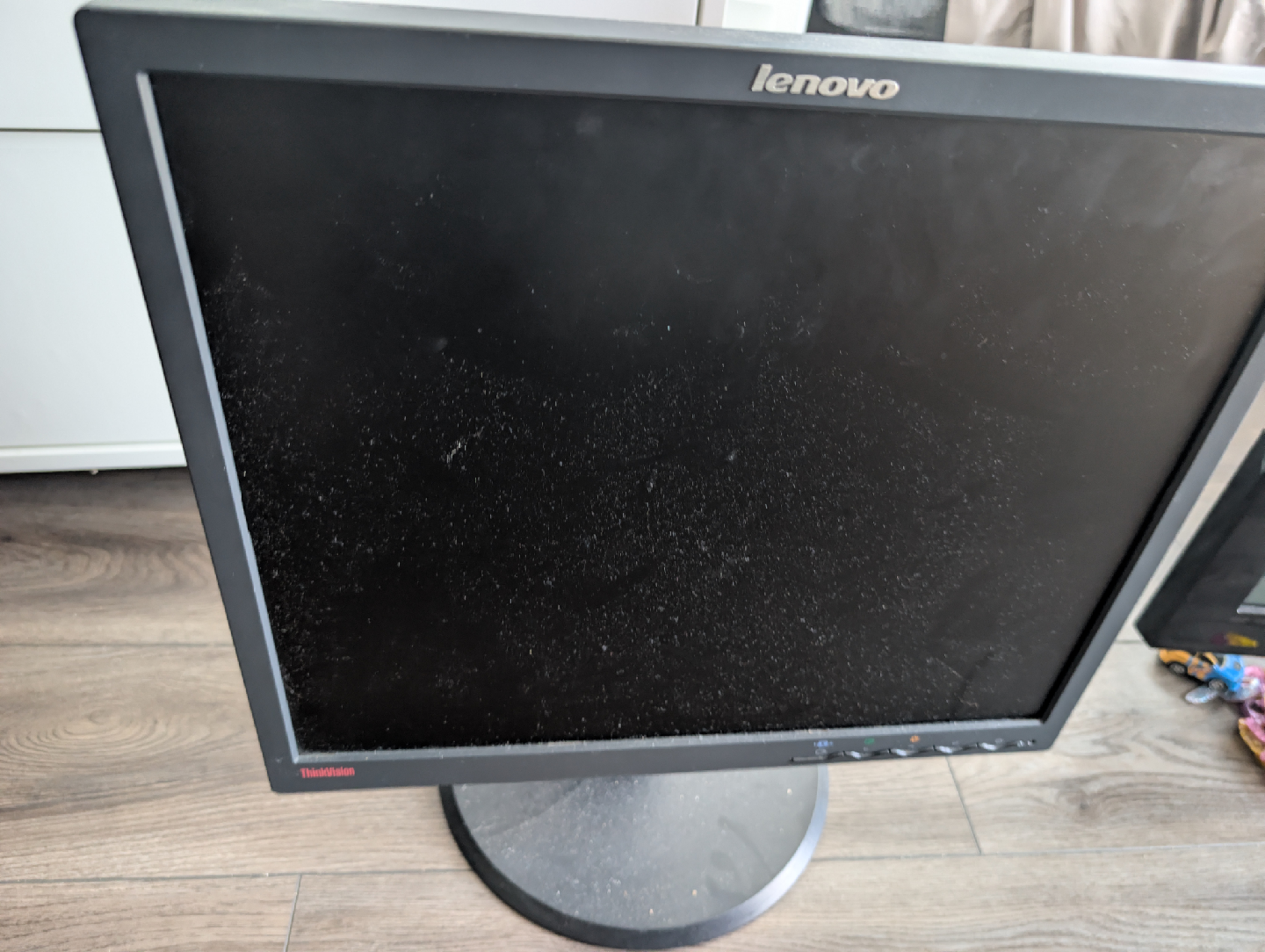 Lenovo ThinkVision Monitor 19" - photo 2
