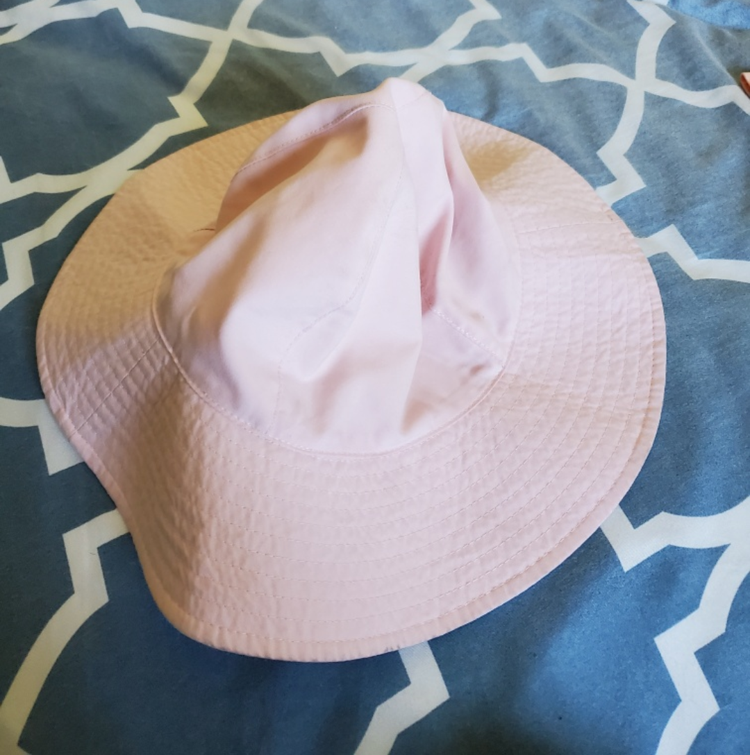 Carter's 2-in-1 reversible, pink & white bucket hat, sun hat - photo 2