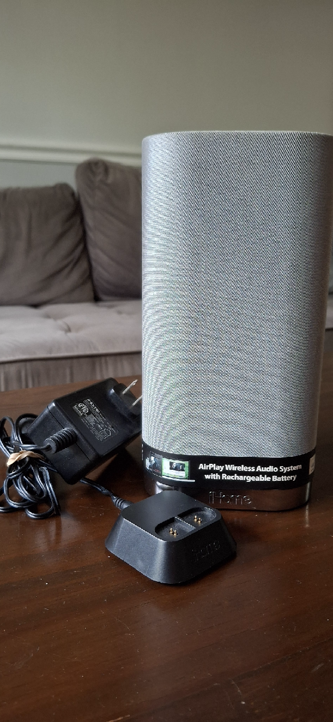 IHOME Bluetooth speaker - photo 3