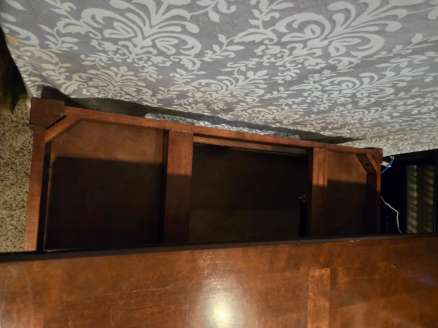 Wood Lift Top Coffee Table with Bottom Shelf image indicator(6)