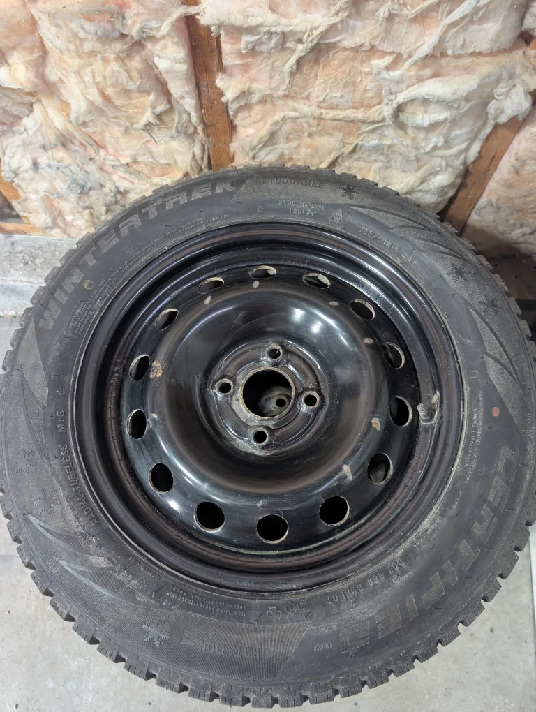 (3)-195/60R15 Winter Tires On 4x100 Steel Rims Off 2020 Kia Rio image indicator(7)