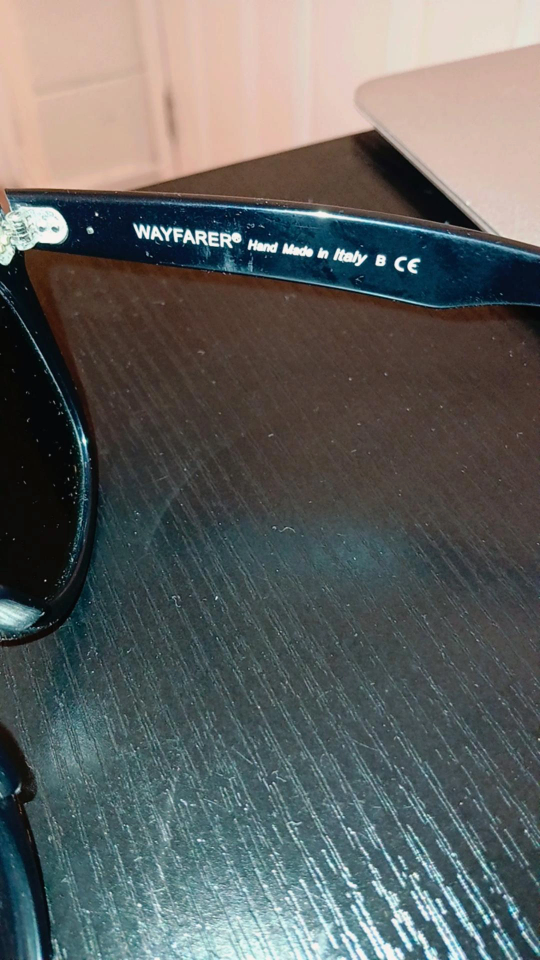 Ray-Ban Wayfarer Sunglasses - photo 2