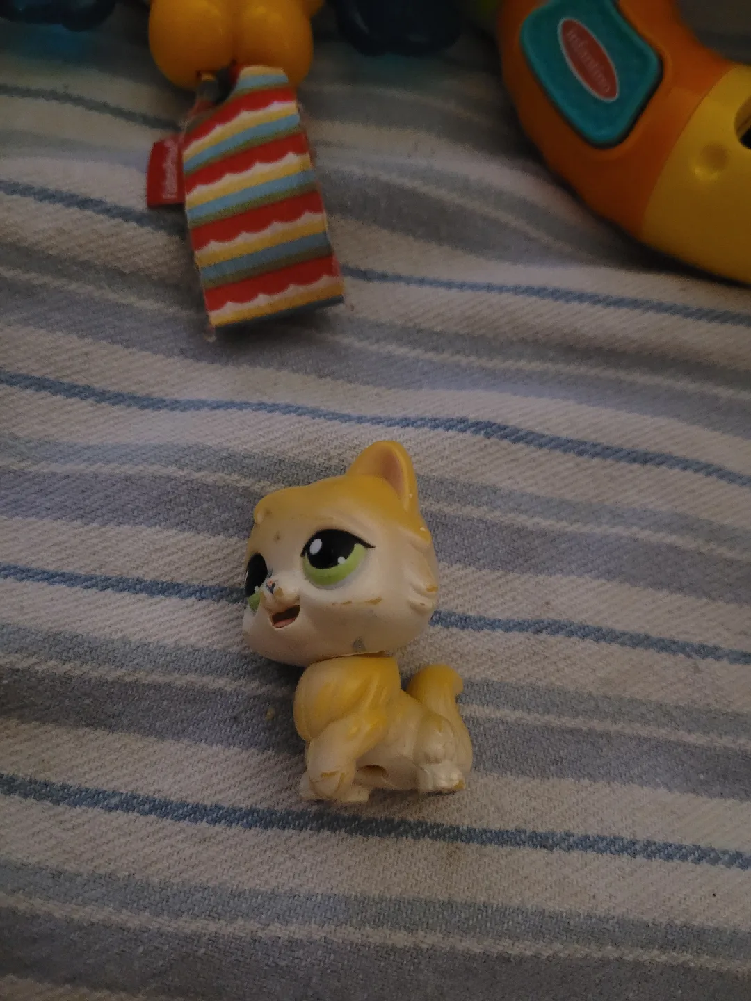 Littlest Pet Shop First Generation MM1 Persian Cat 2005 RARE thumbnail