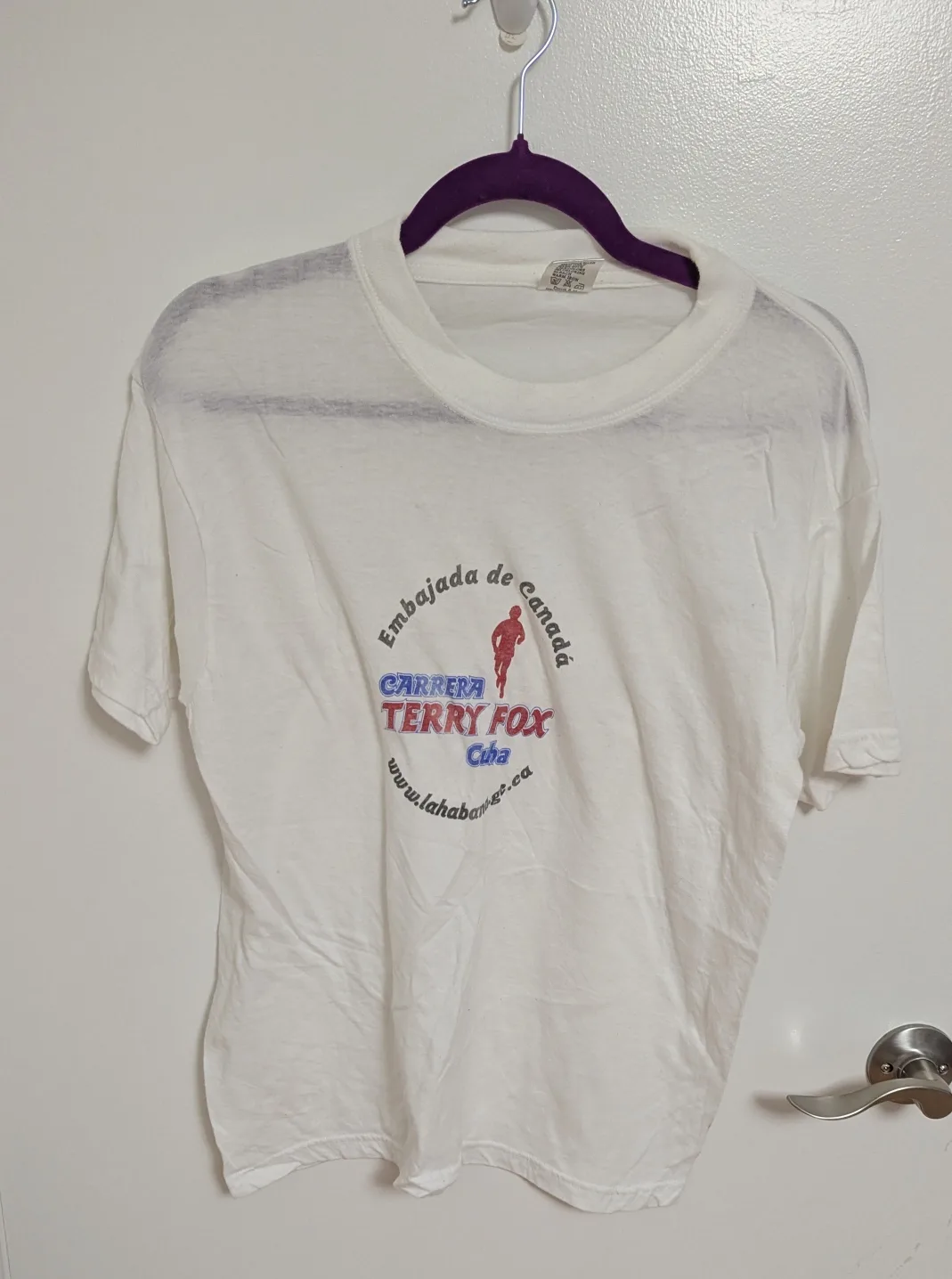 Terry Fox Carrera T-Shirt - Size Men's Small thumbnail