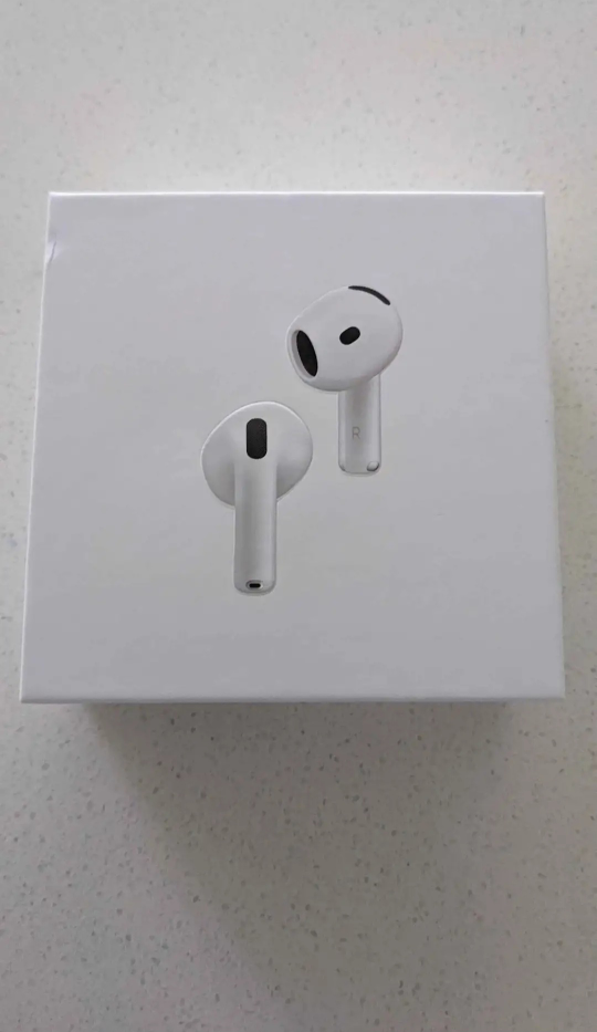 Apple AirPods 4