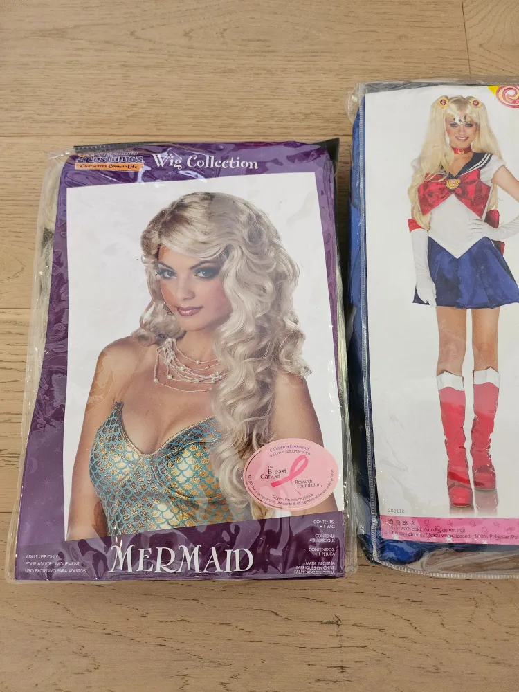 Sailor Moon Costume by Leg Avenue image indicator(2)