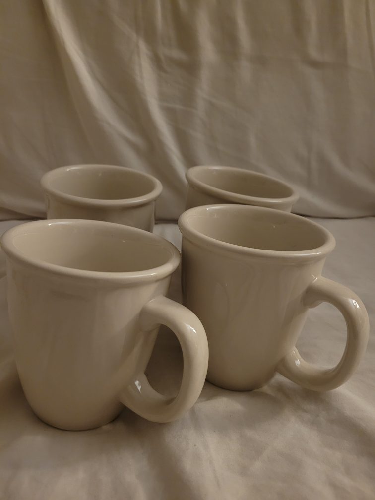 Set of 4 Creamy White Ceramic Mugs - photo 2