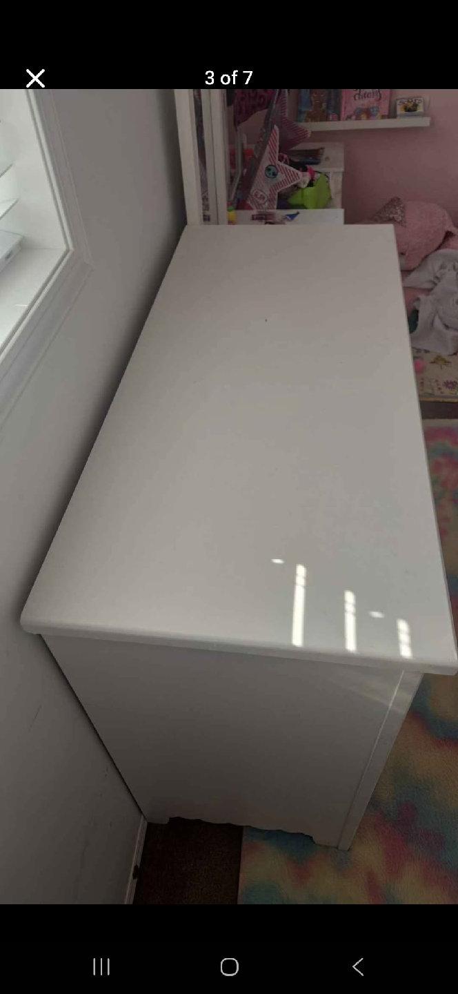 Kids White Dresser & Mirror - photo 2