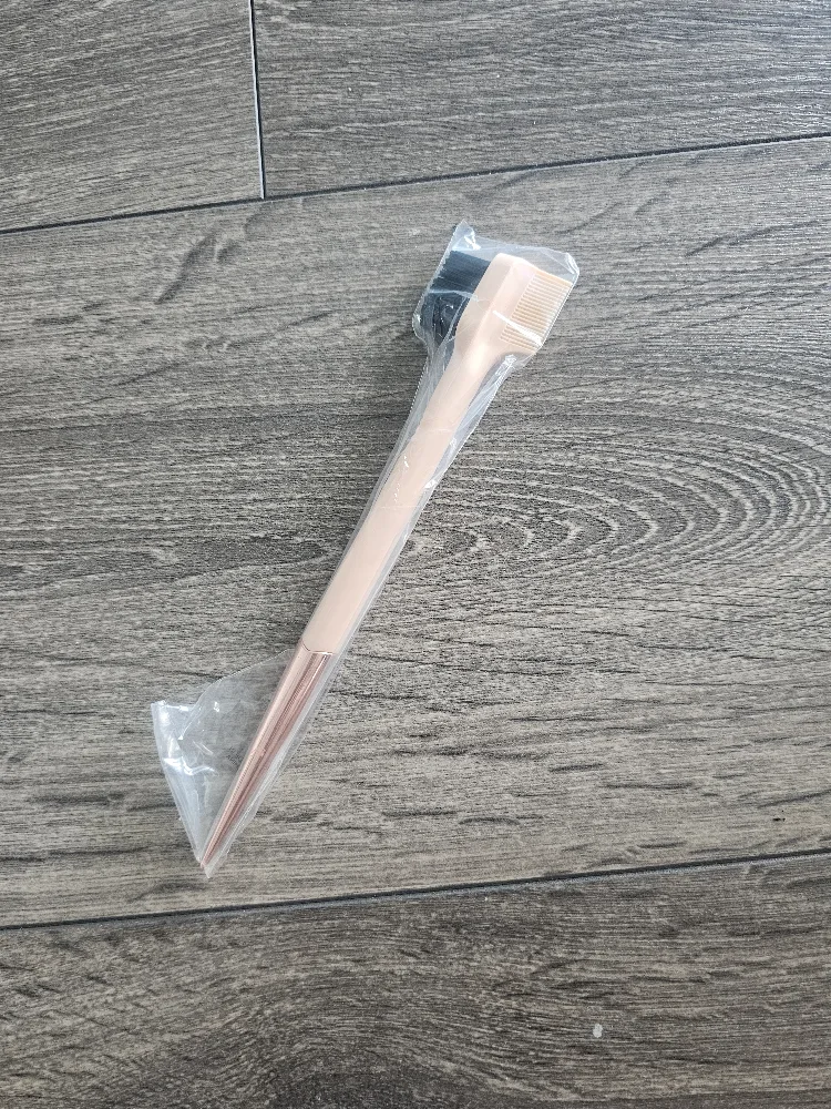 New Fenty Hair Sidestick 3-in-1 Edge Styling Tool image indicator(4)