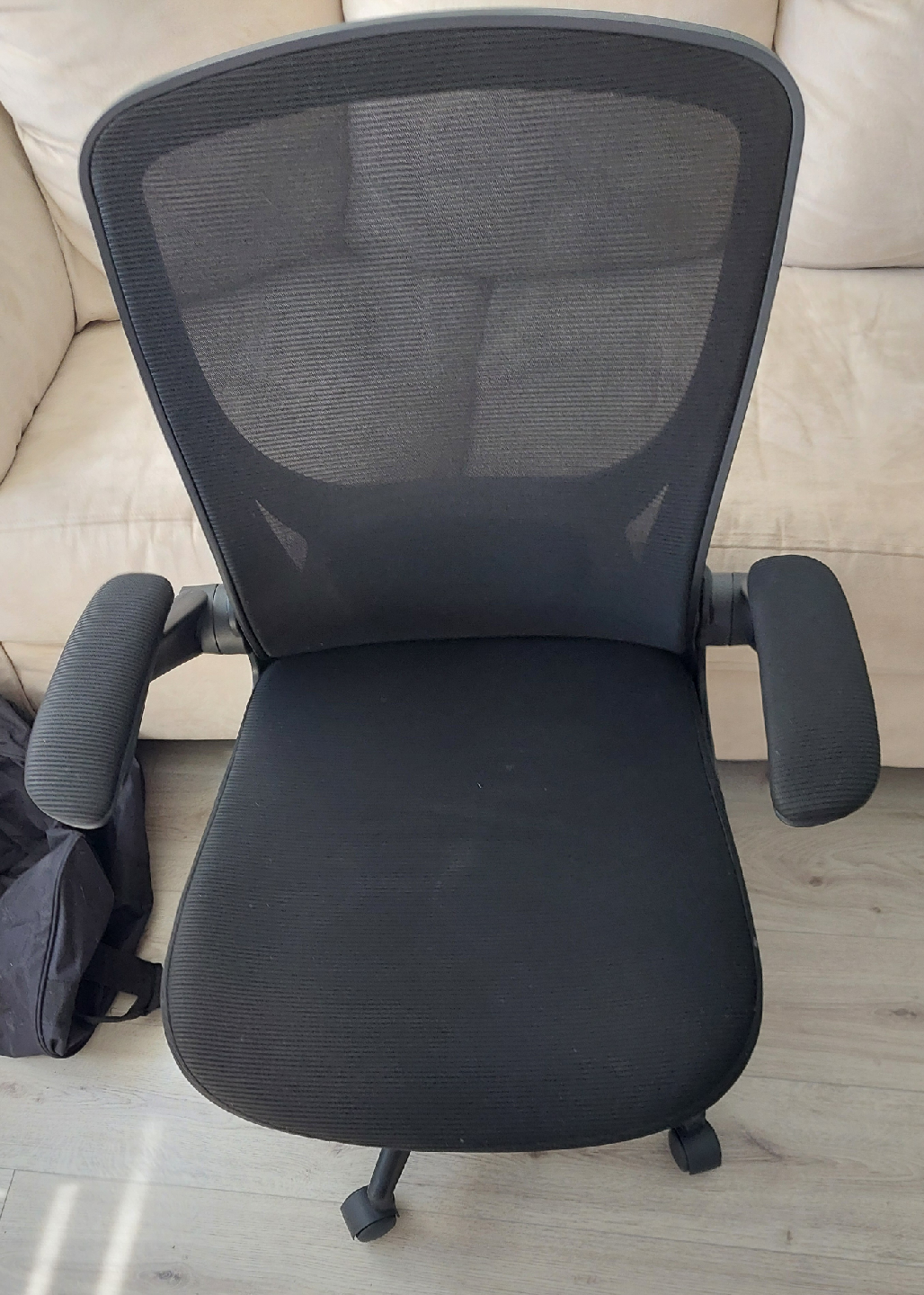 Black Office Chair - photo 2