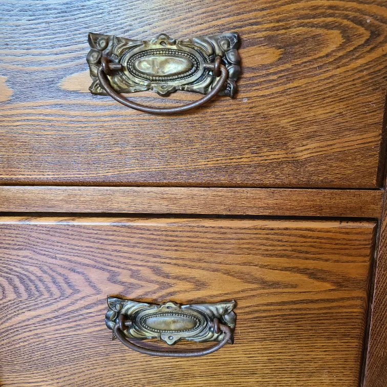 Antique Wooden Sideboard Cabinet image indicator(6)