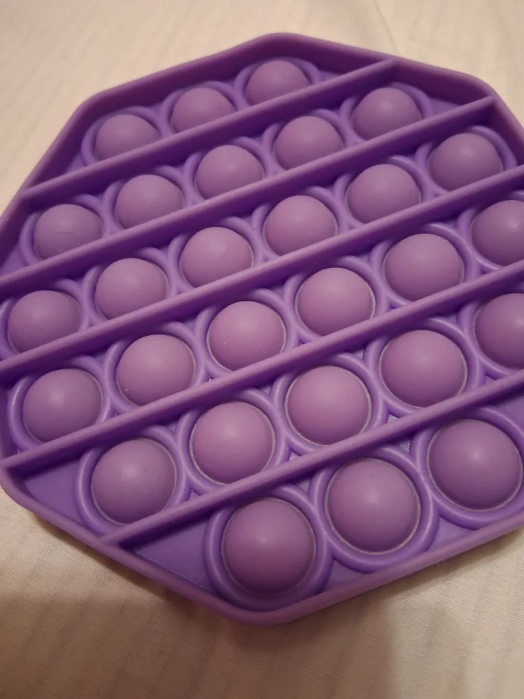 silicone thing thumbnail
