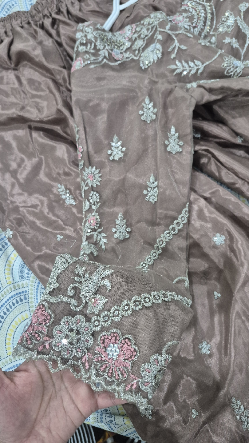 Embroidered Salwar Kameez Suit - photo 5