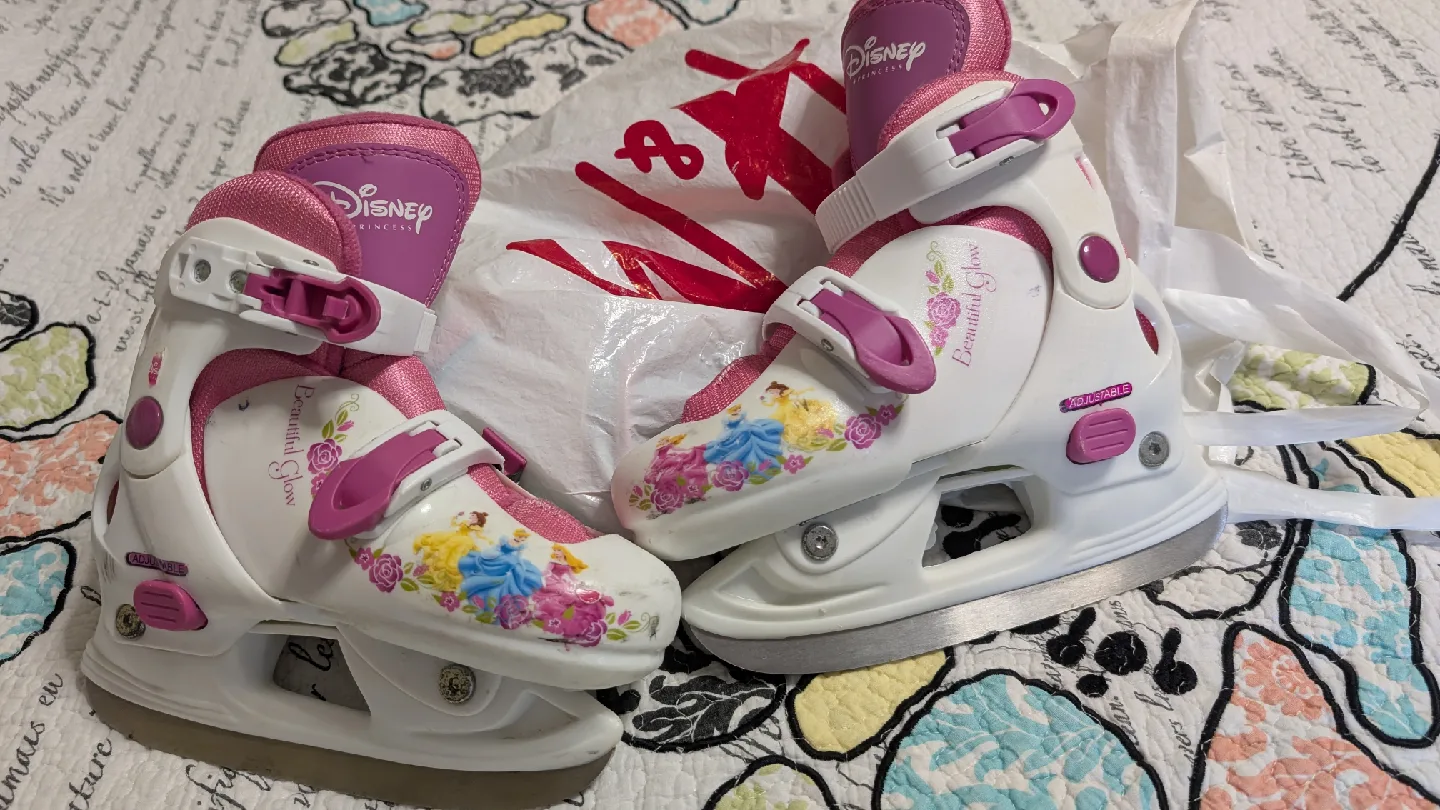 Disney Princess Ice Skates - Size J8-J11 image indicator(3)