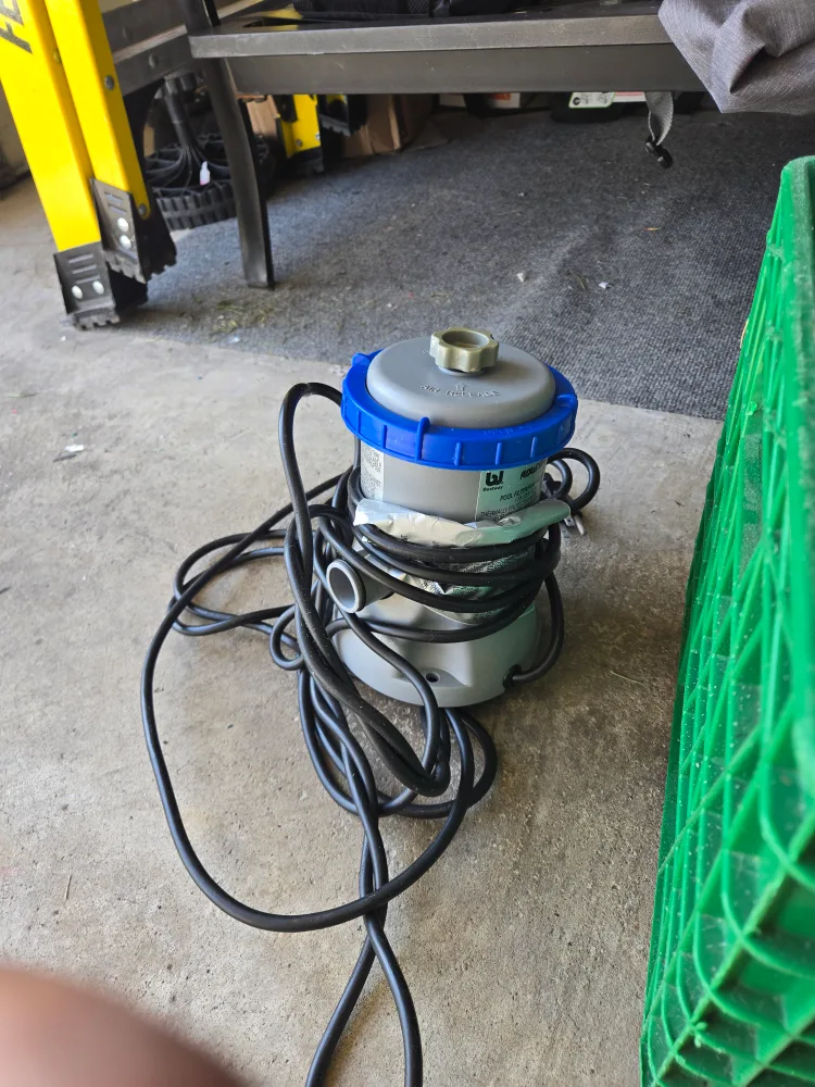 Bestway Steel Pro 12' x 30" Pool + HTH Chlorinating Granules image indicator(3)