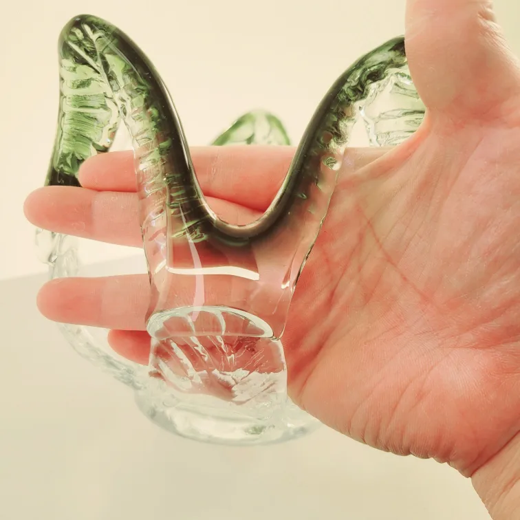 Glass Green Candle Holder image indicator(4)