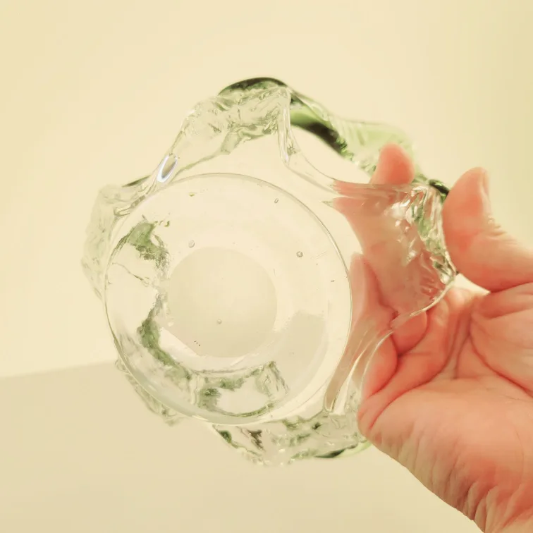 Glass Green Candle Holder image indicator(5)