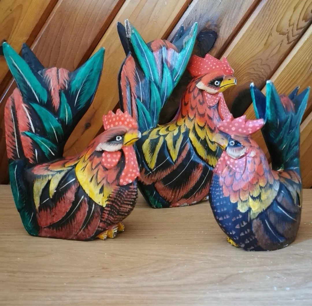 Vintage Rooster with Chickens thumbnail