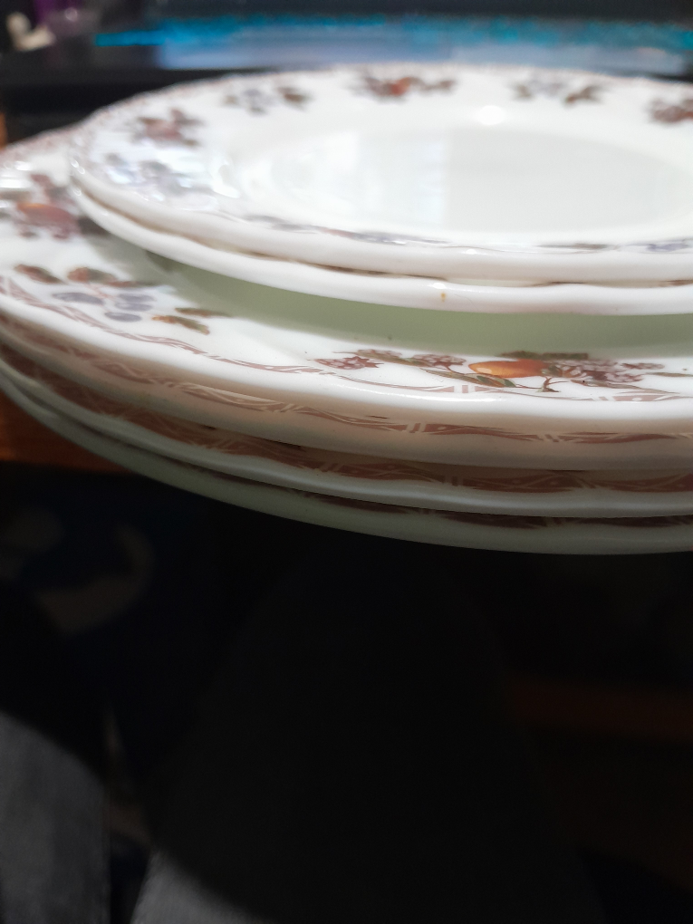 Gibson Everyday Fruit Orchard Dinner Plates - photo 2