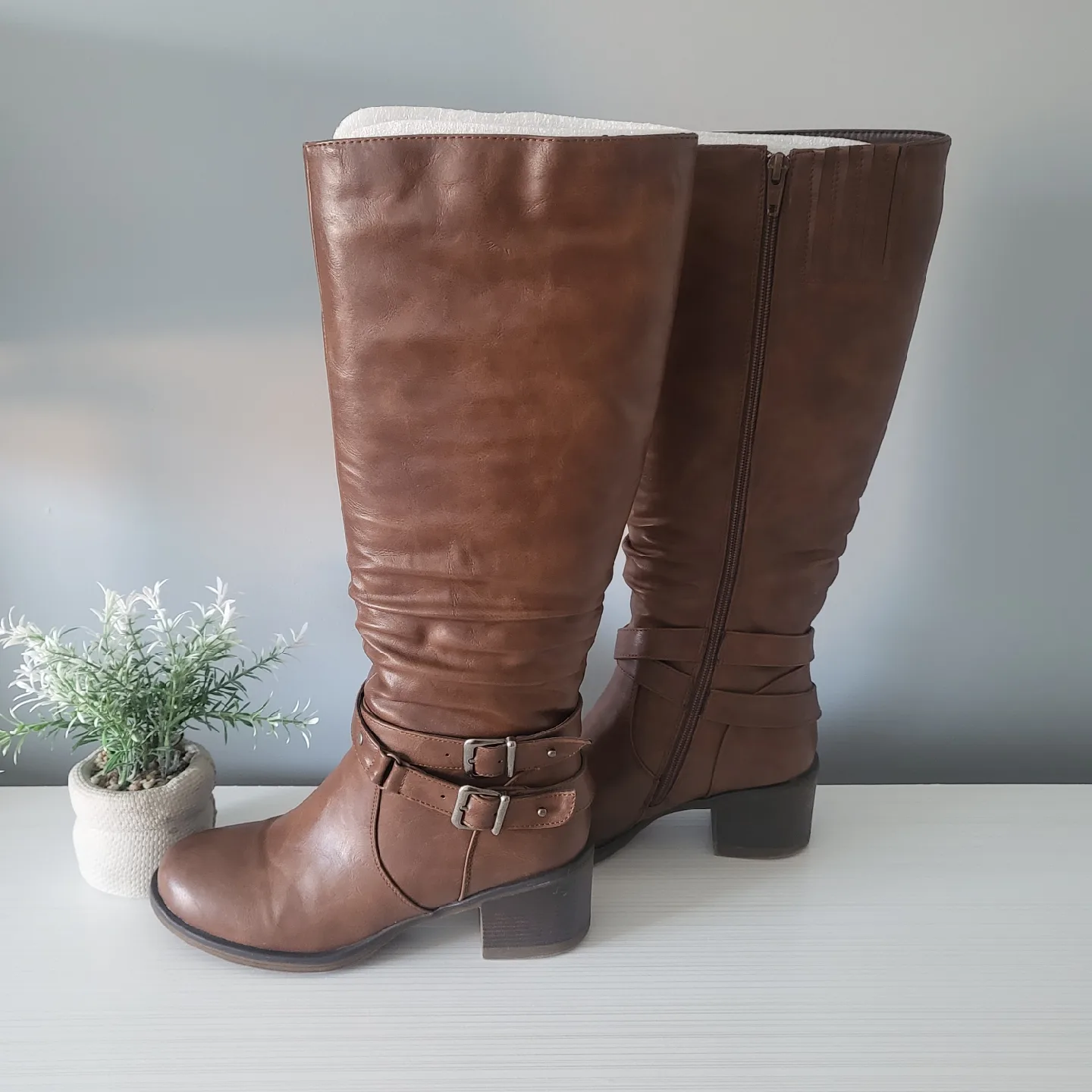 Pristine Taxi Leather Boots!✨️ image indicator(4)