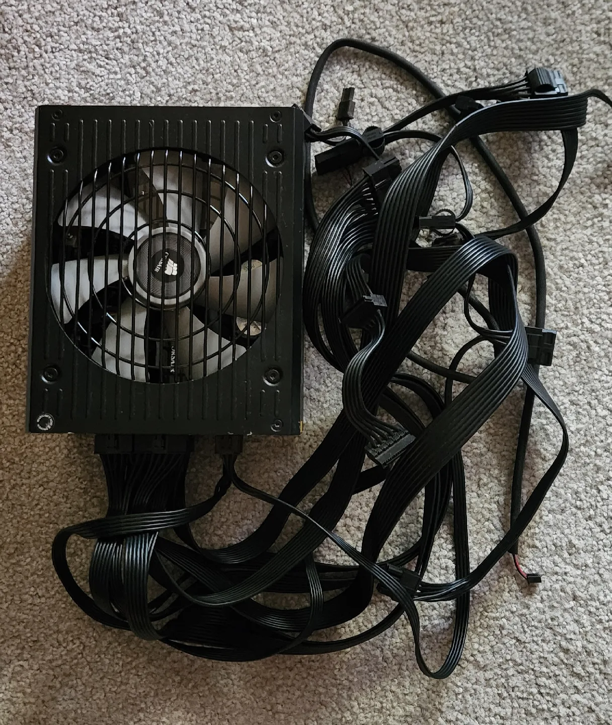 Corsair RM750 Power Supply image indicator(2)
