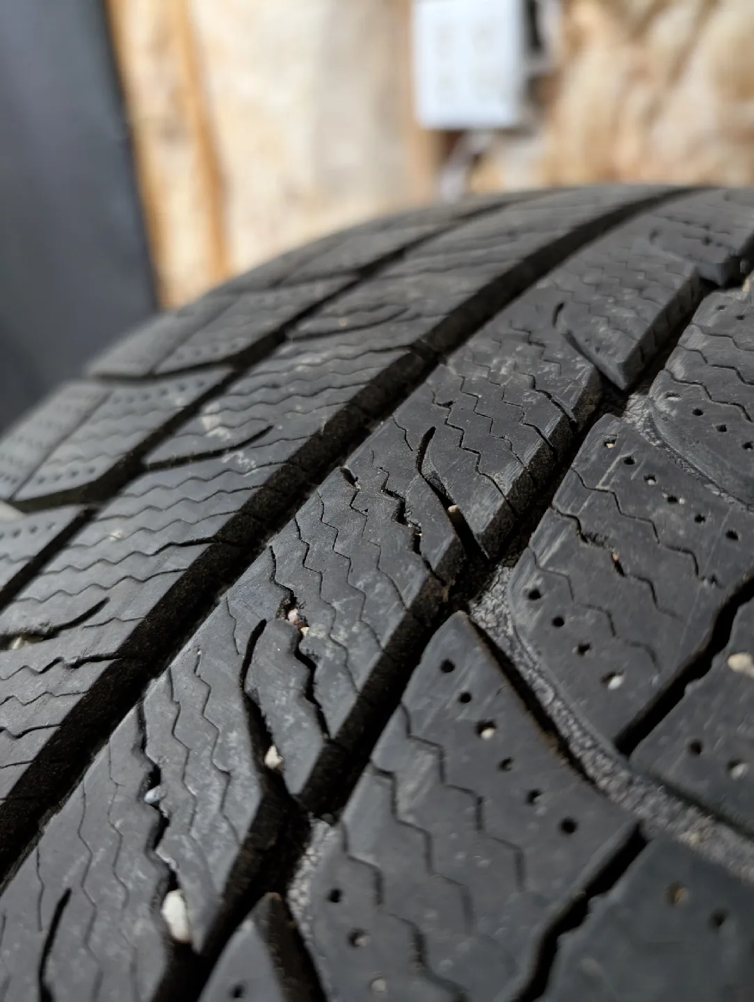 (4)-245/65R17 Michelin X-Ice Winter Tires thumbnail