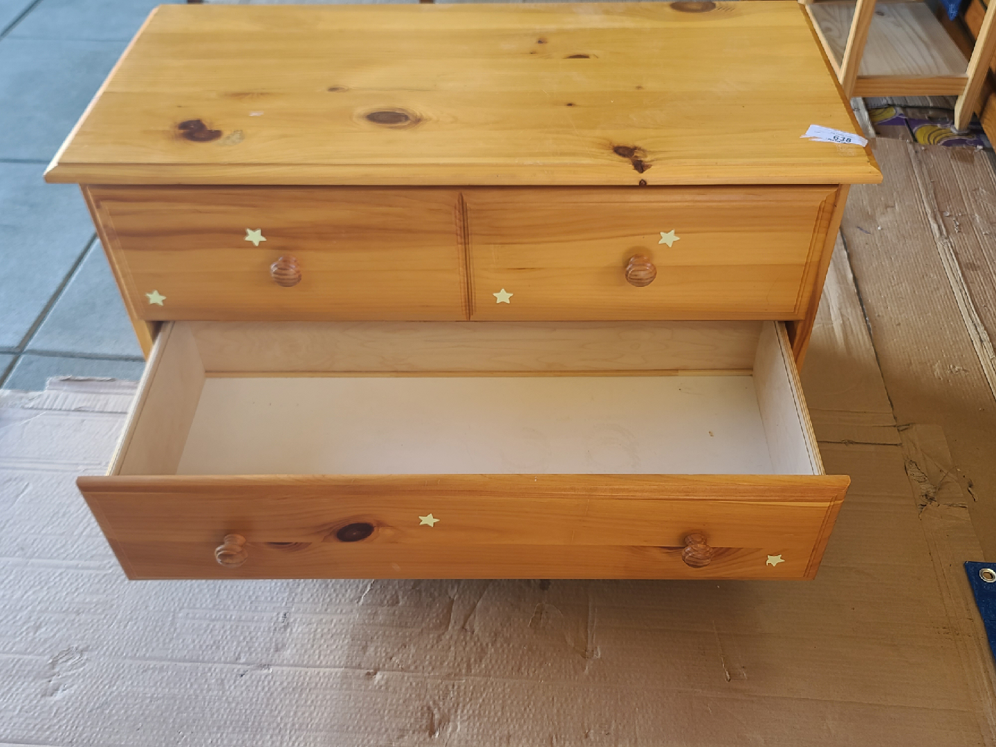 PINE STORAGE TRUNK WITH DRAWER - photo 2