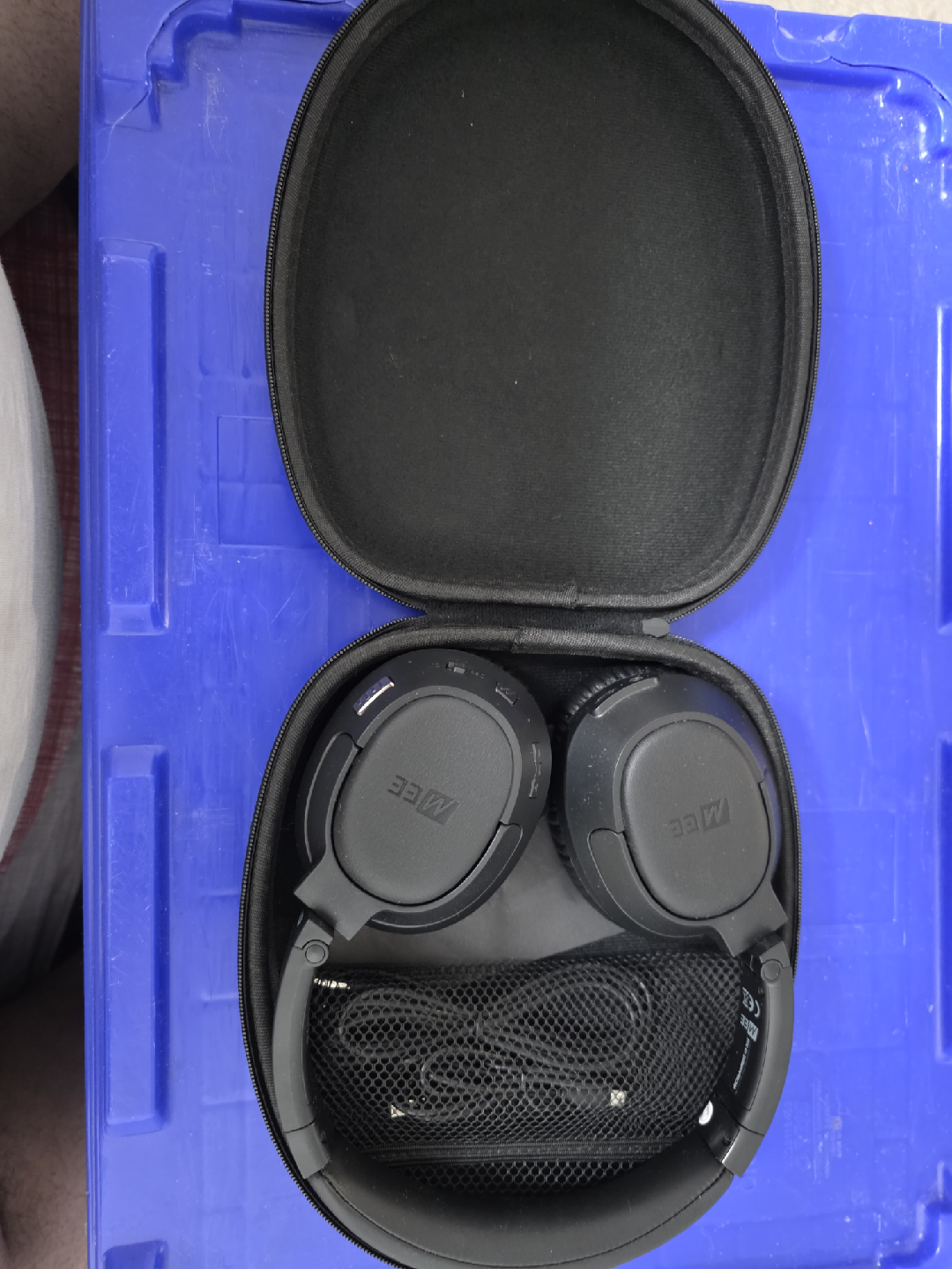 MEE Audio Headphones - Black - photo 3