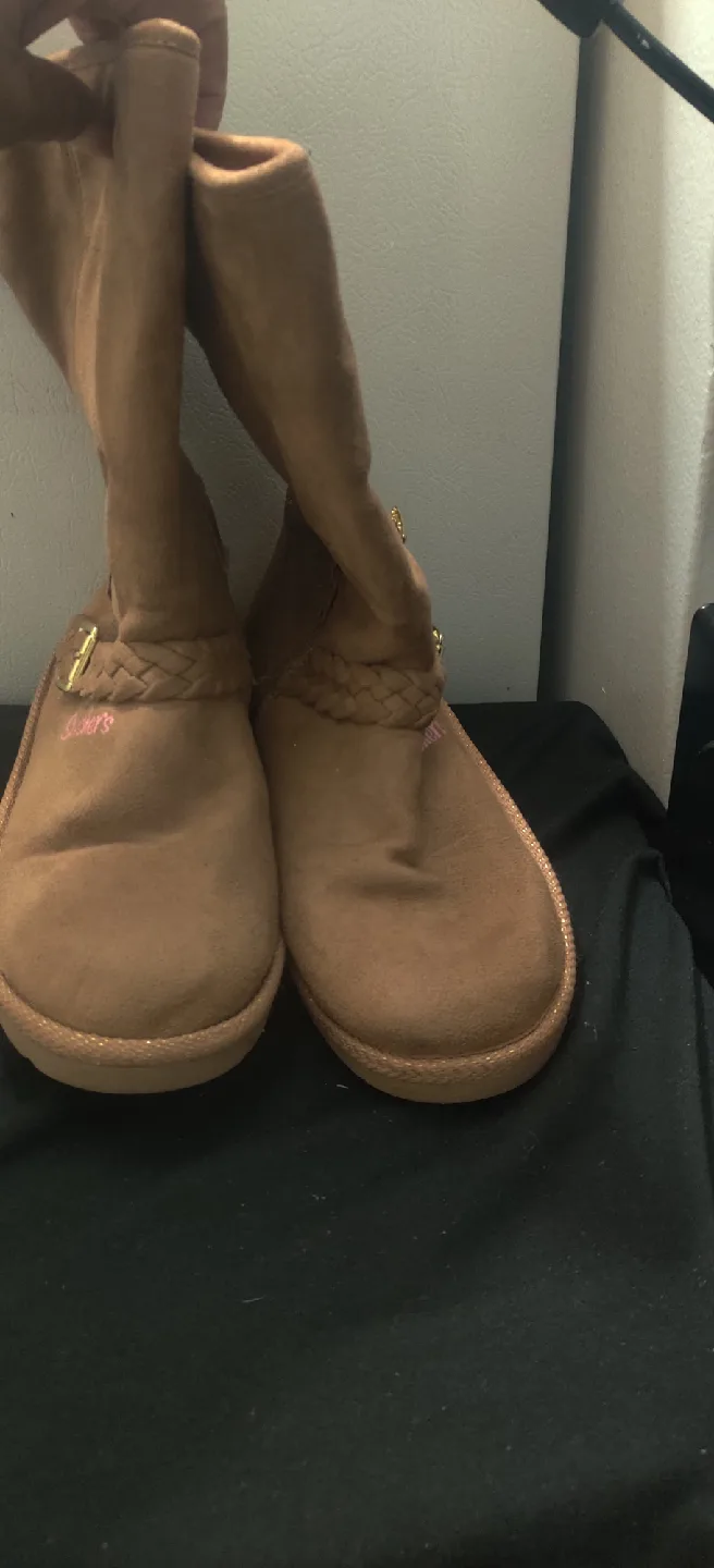 Skechers Toasty Toes Boots - Size 5 thumbnail