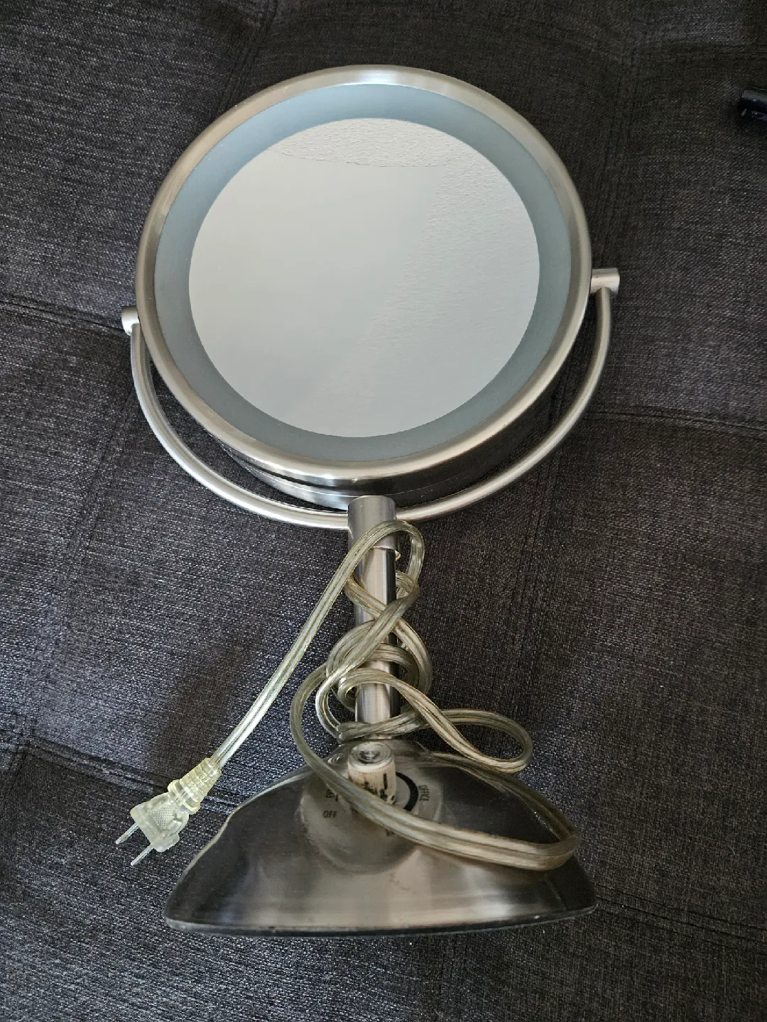 Conair Lighted Makeup Mirror - electric thumbnail