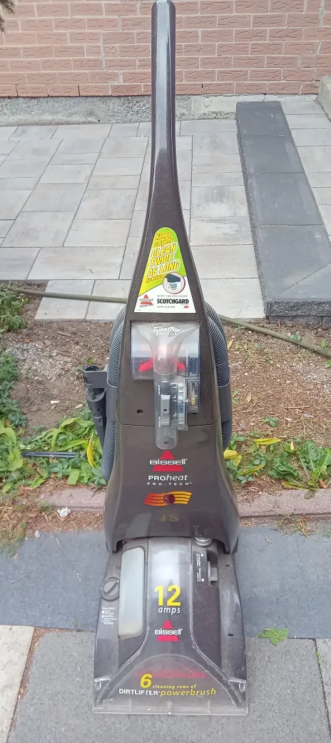 Bissell ProHeat ProTech 12 Amp Carpet Cleaner thumbnail