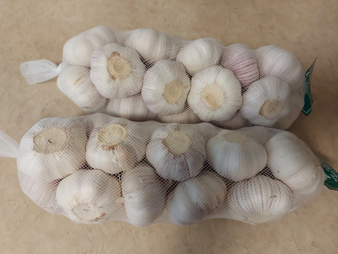 Fresh Garlic - 1 KG thumbnail