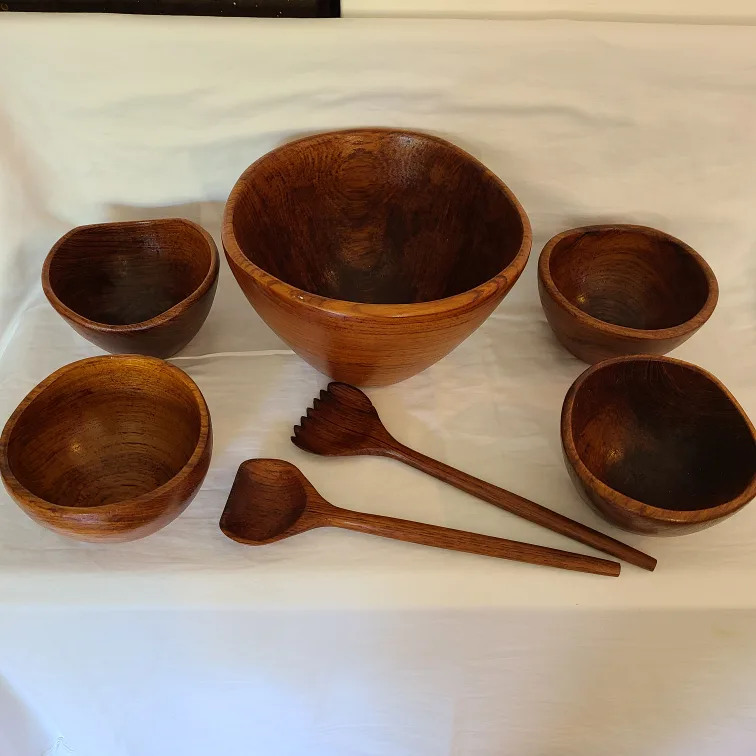 Vintage Teak Wood Salad Bowl Set image indicator(5)