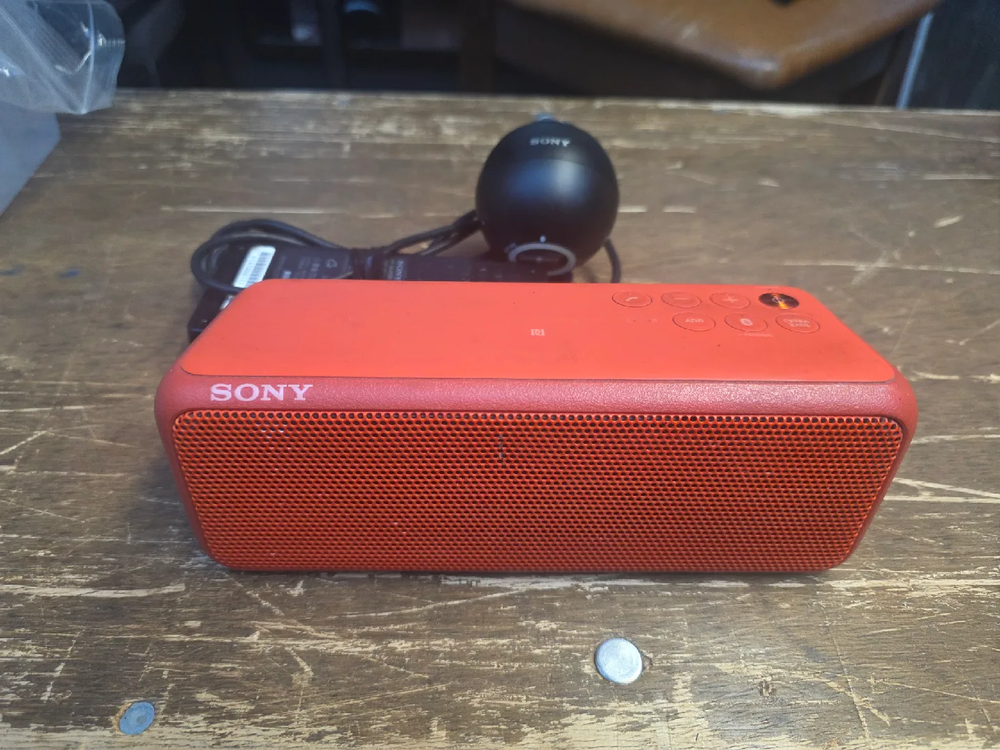 2 Sony SRS-XB3 Bt Speaker Red Sony srs btv5, good cond thumbnail