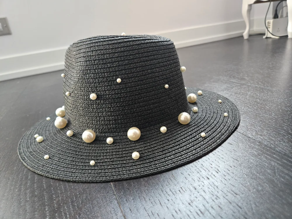 Black Basket Weave Hat with Pearl Decorations