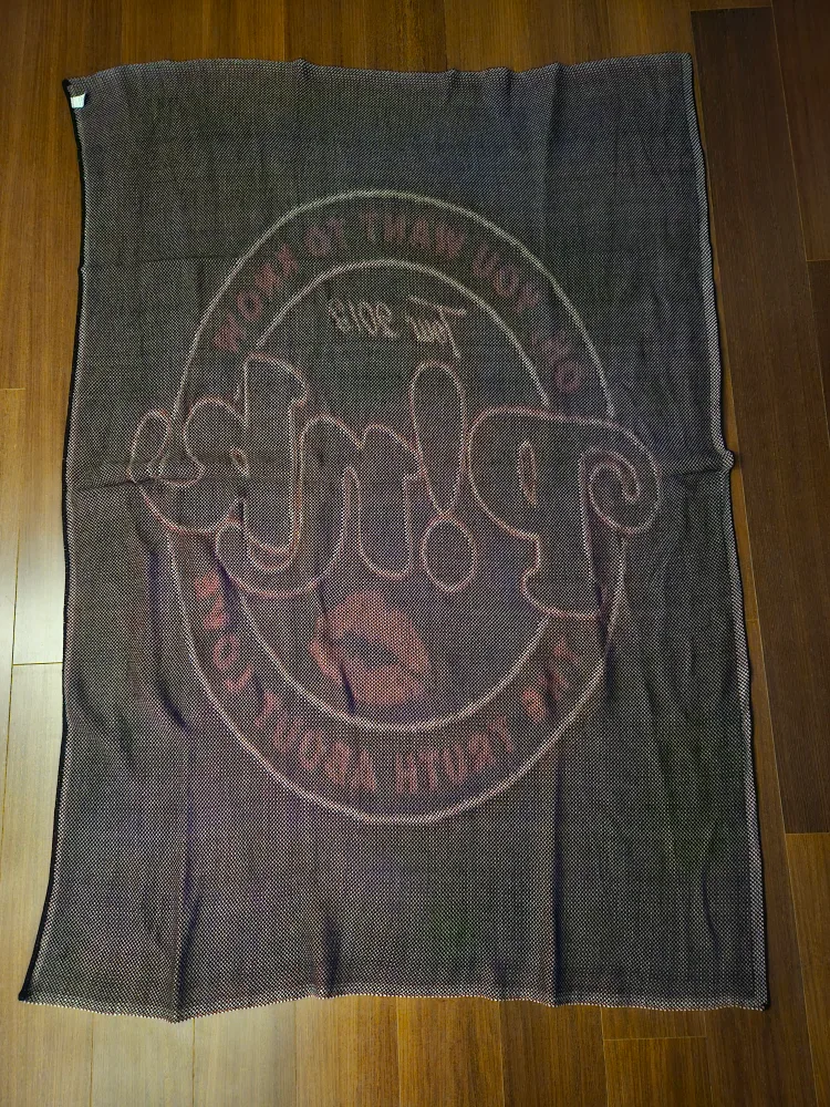 PINK Truth About Love 2013 Tour VIP Throw Blanket MINT image indicator(2)