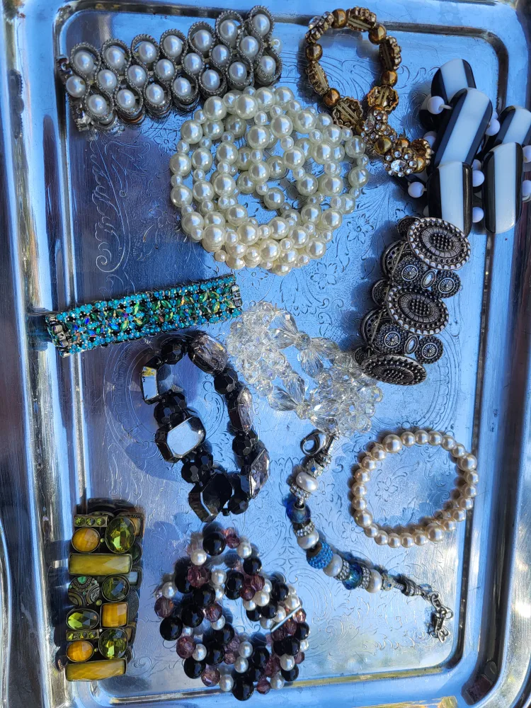 Variety of Costume Bracelets Lot of 12 $25! or $5 each thumbnail