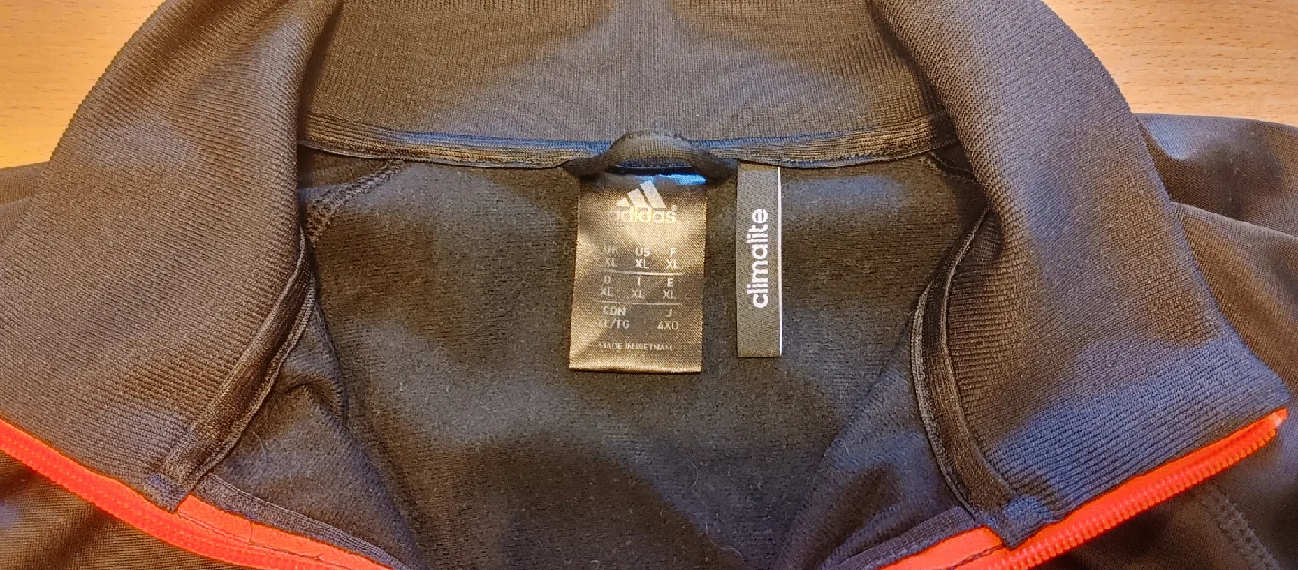 Adidas Climalite Track Jacket - Size XL image indicator(9)