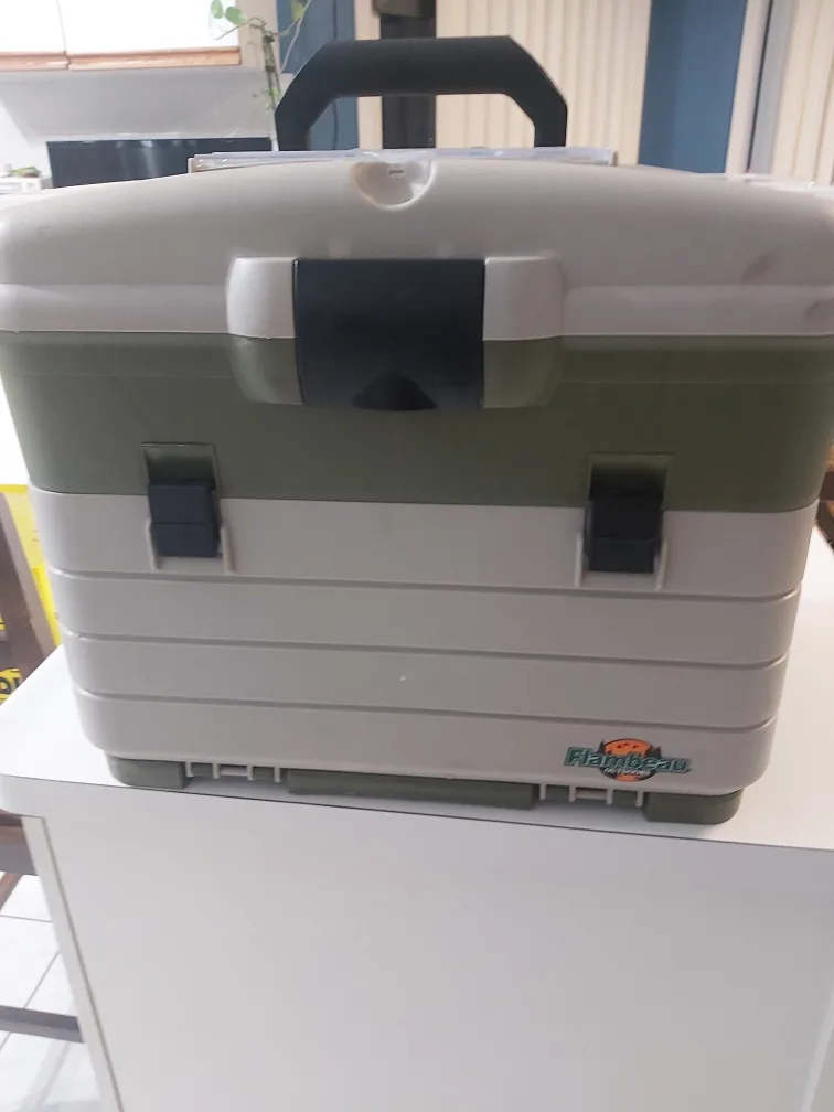 Flambeau Outdoors Fishing Tackle Box image indicator(2)