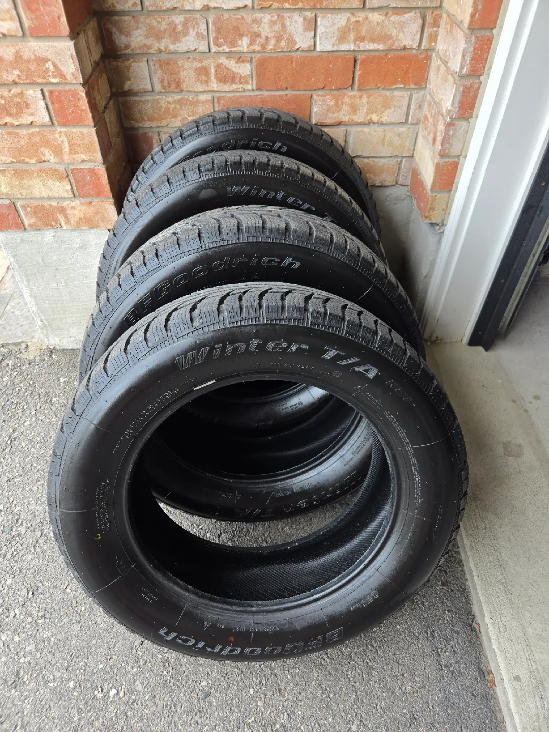 BF Goodrich Winter T/A 235/60R18 Tires - Set of 4 image indicator(10)