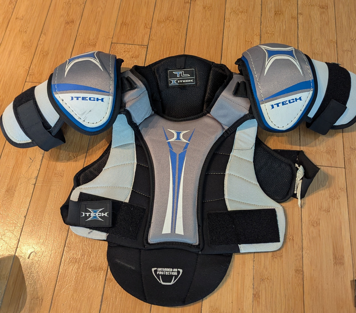 Hockey Gear Set: Bauer Pants, Skates, Warrior Gloves - photo 2
