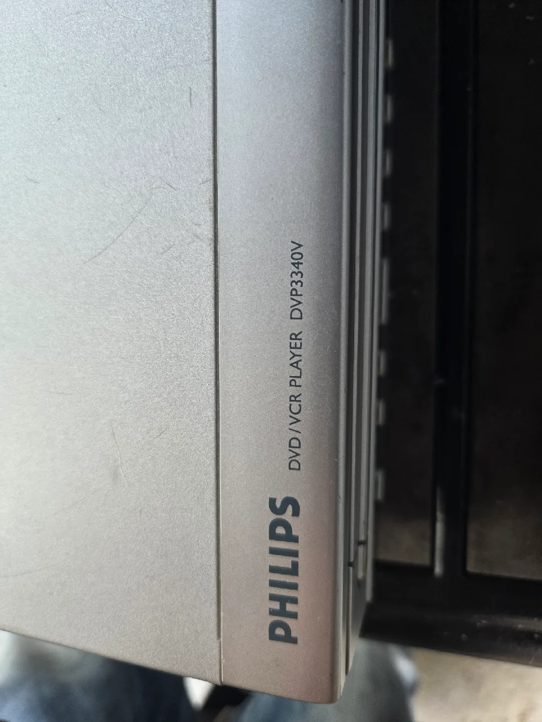 Philips DVD/VCR Combo Player image indicator(6)