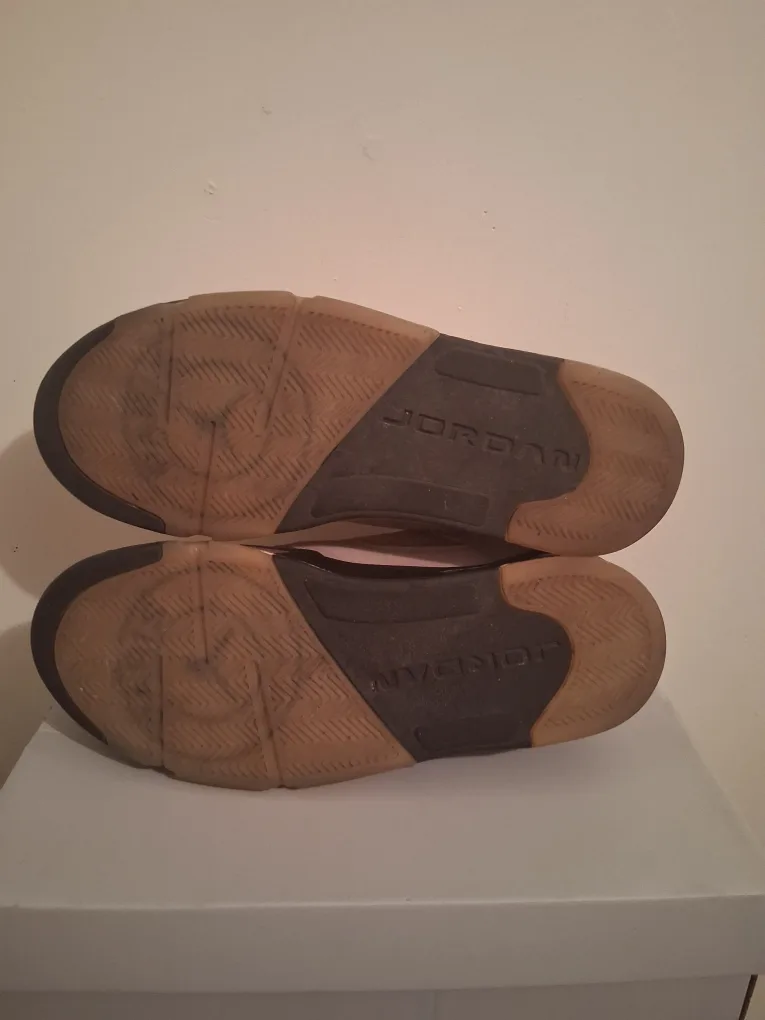 Jordan 5 Retro Low  Size 11 image indicator(5)