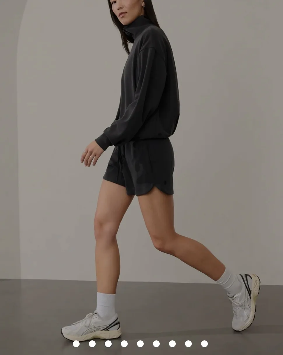 Athelata seasoft bubble hem sweatshirts black xxs image indicator(2)