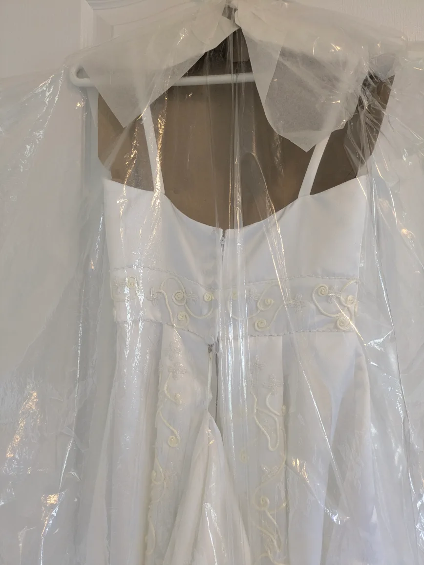 White Wedding Dress from Morilee image indicator(2)