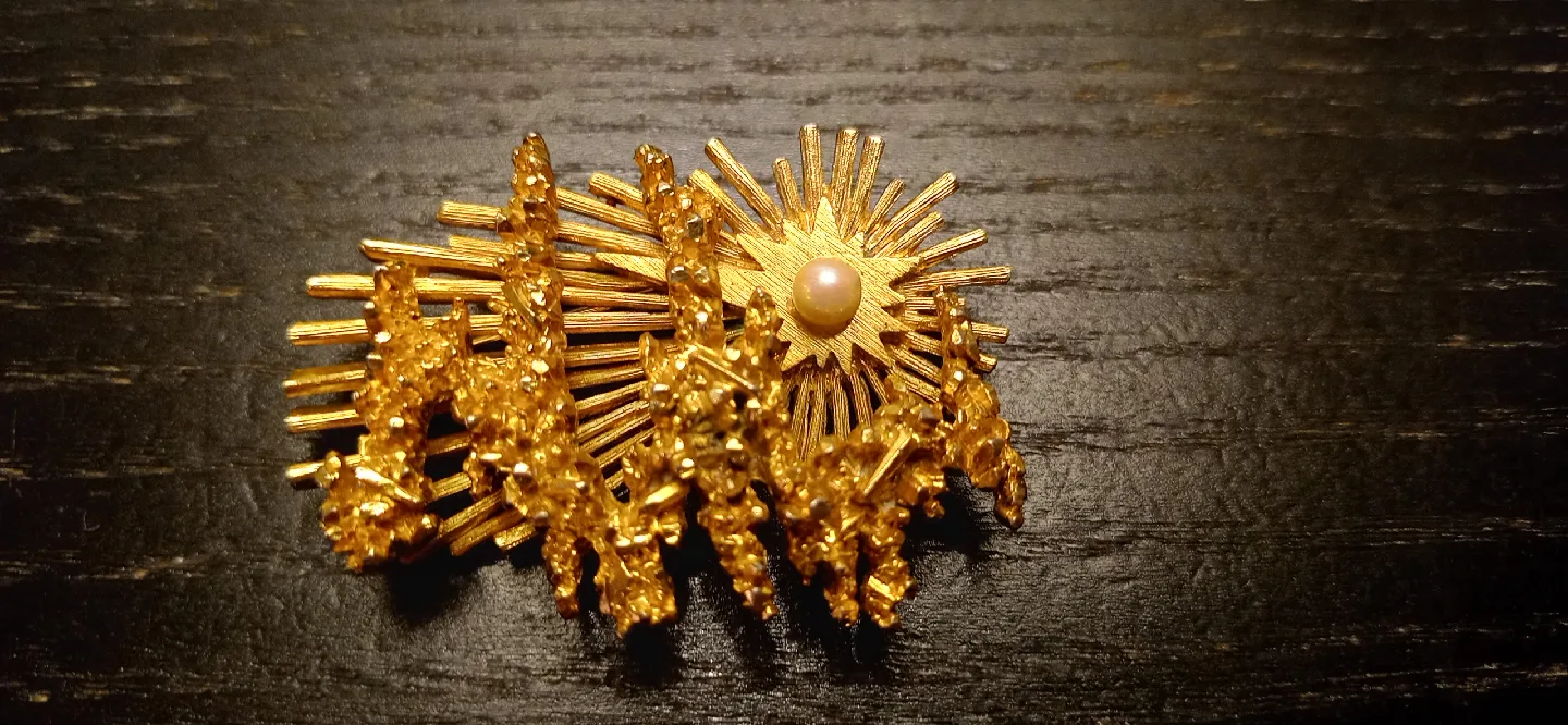 Vintage Marcel Boucher Starburst Brooch image indicator(2)