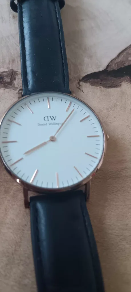Daniel Wellington Watch, Black Leather Strap thumbnail