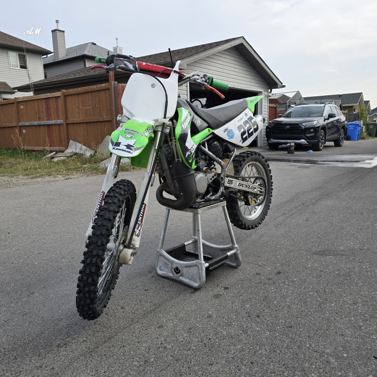 2002 Kawasaki KX 100 Dirt Bike - photo 3